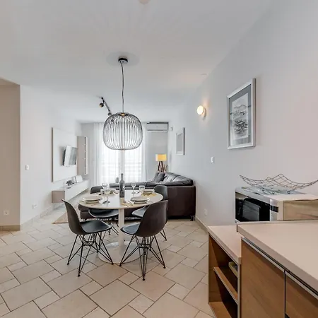 Stiv Luxe Apartment *