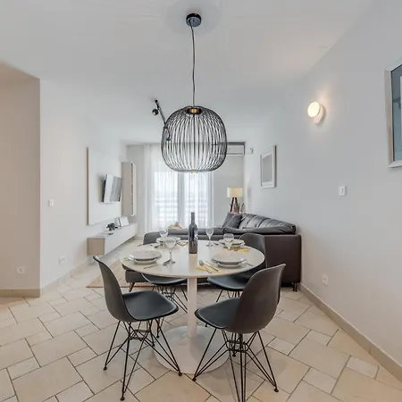 Stiv Luxe Apartment