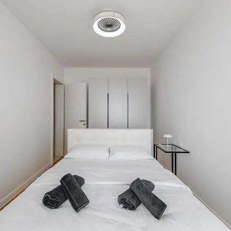Apartament Stiv Luxe *